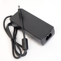 Akurat AC Adapter voor DL, D4 en S4 MK2 panelen