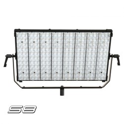 Akurat S8 efficient lenticular 120W LED panel